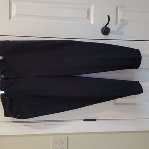 Black Gloria Vanderbilt Amanda Jeans -22W short